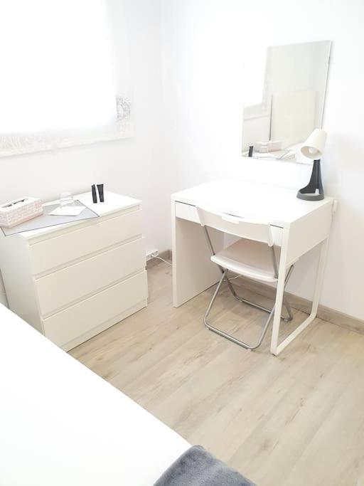 הוספיטלט דה יוברגאט Habitaciones Bonitas Y Comodas מראה חיצוני תמונה
