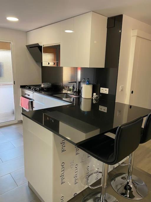 הוספיטלט דה יוברגאט Habitaciones Bonitas Y Comodas מראה חיצוני תמונה